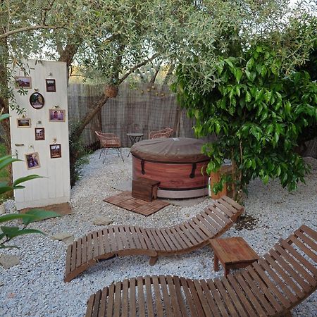 Sol'S Place Mytilíni Екстериор снимка