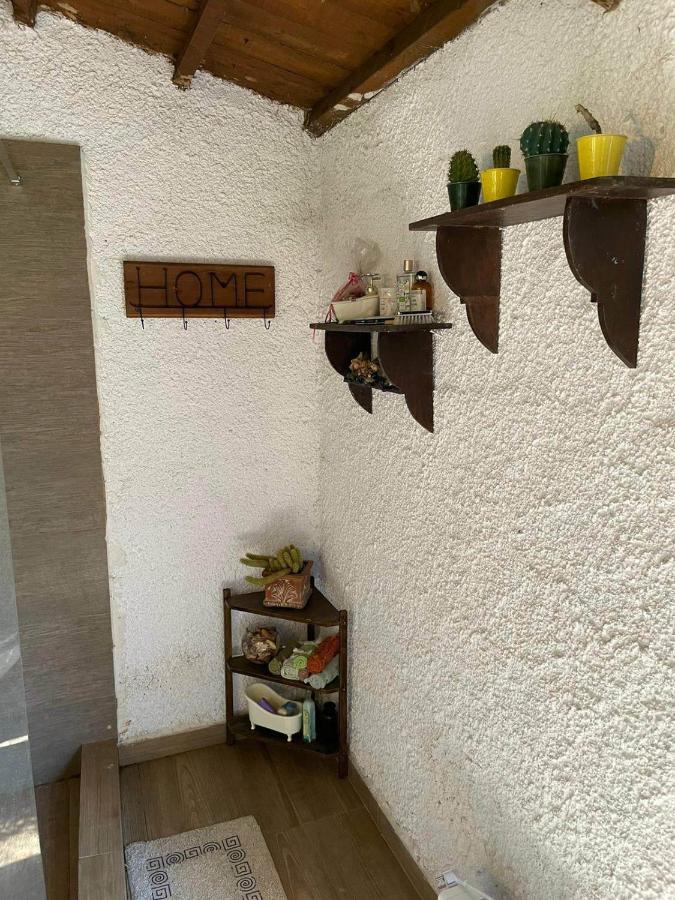Sol'S Place Mytilíni Екстериор снимка