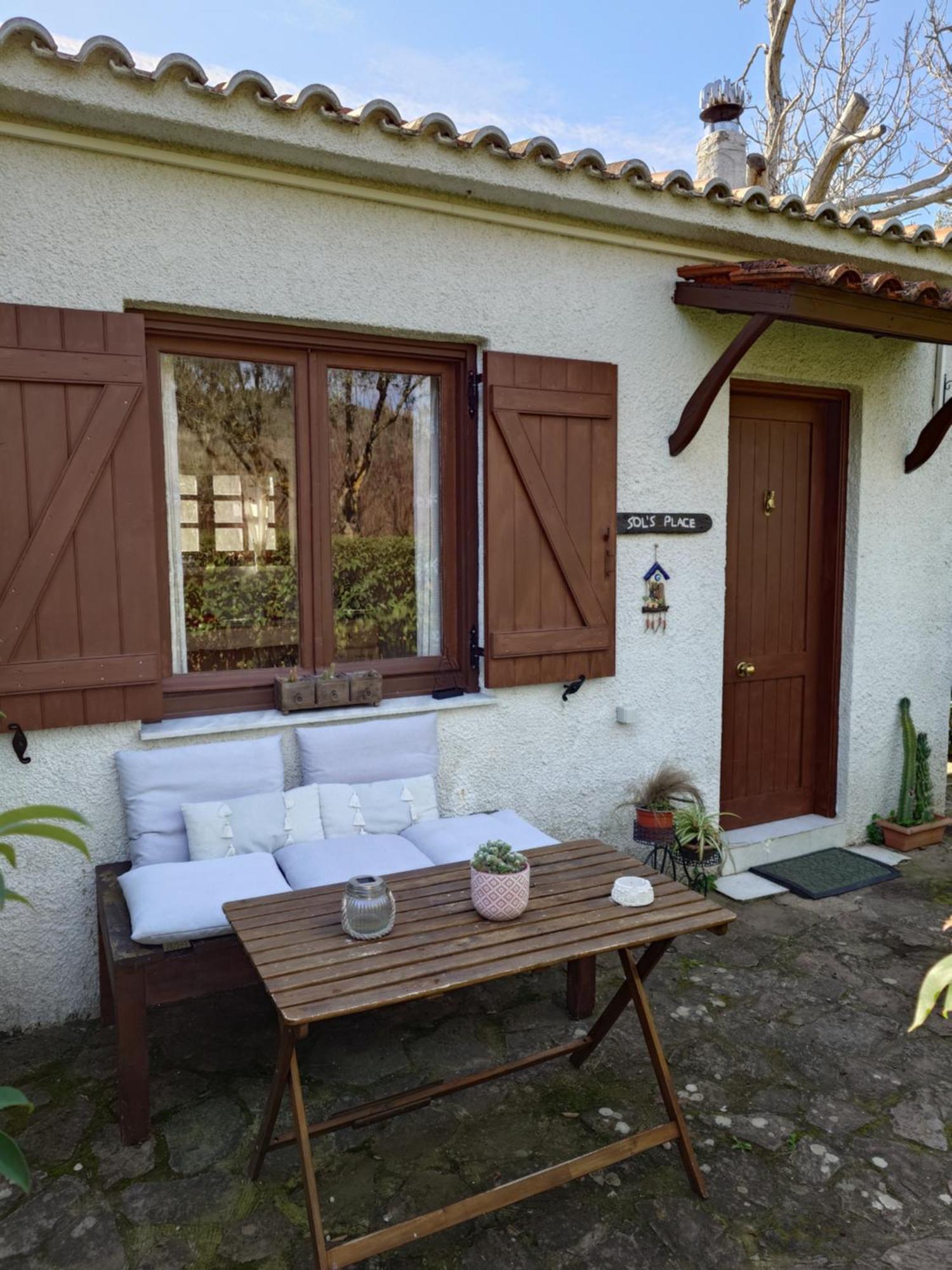 Sol'S Place Mytilíni Екстериор снимка