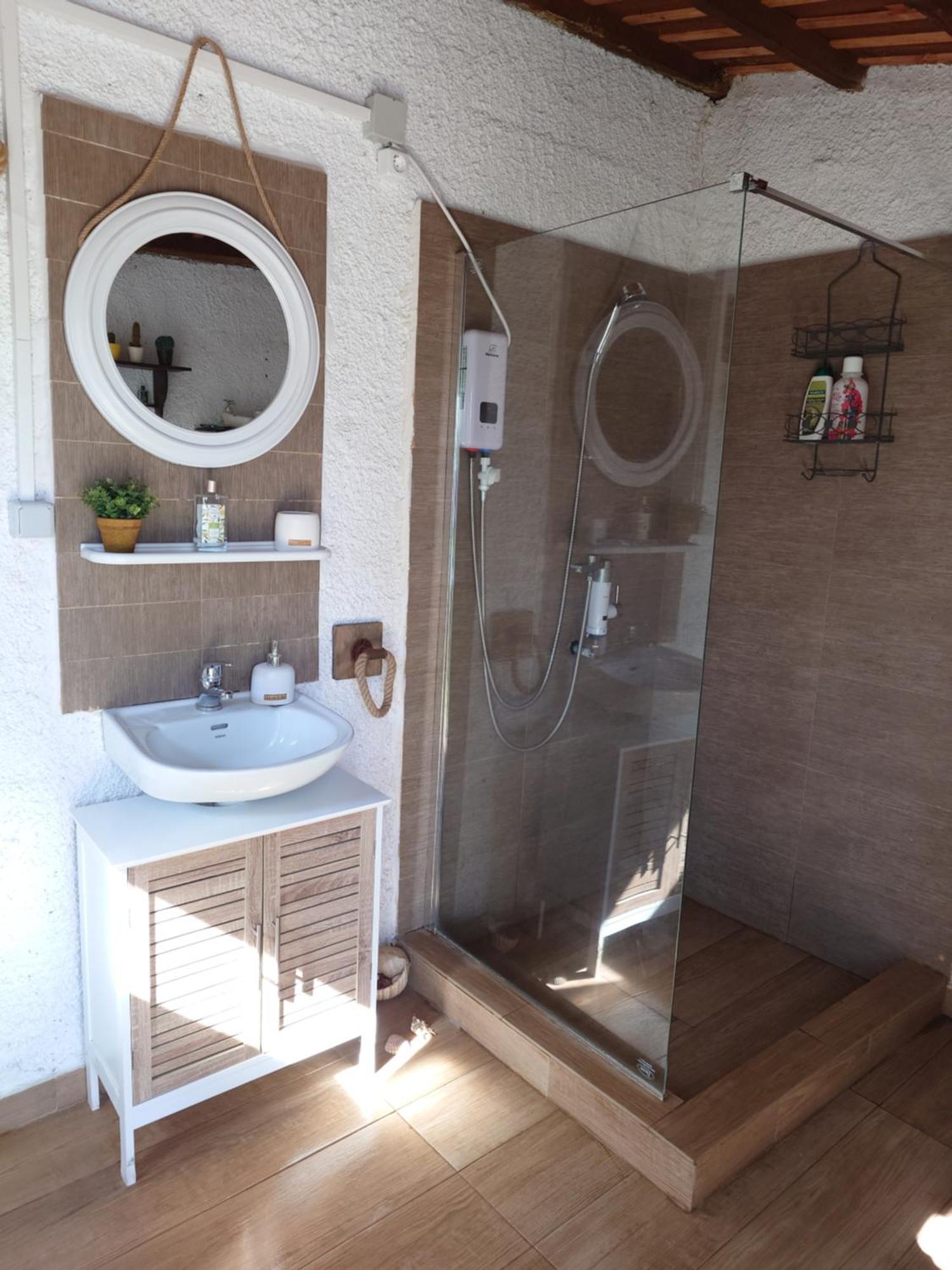 Sol'S Place Mytilíni Екстериор снимка